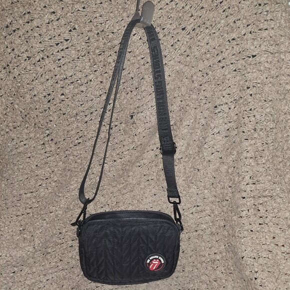 ROLLING STONES-ICONIC Collection-Quilted Chevron Crossbody Bag-Black-EX - Picture 1 of 7